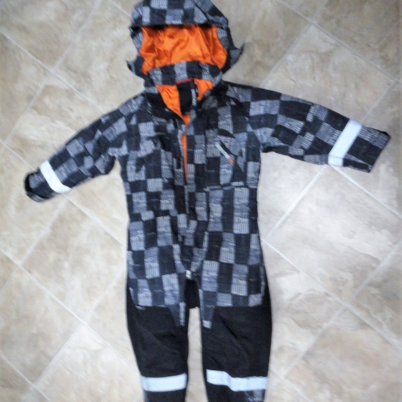 snow suit age 3